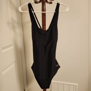 NWOT. Speedo Bathingsuit.